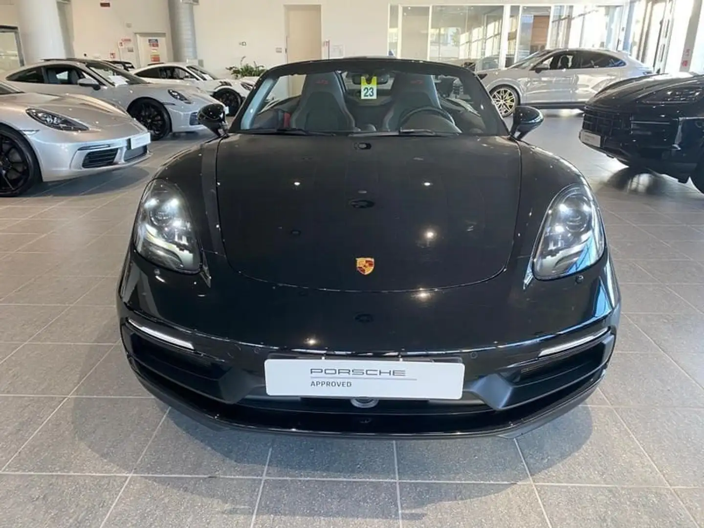 Porsche 718 Boxster GTS 4.0 PDK Schwarz - 2