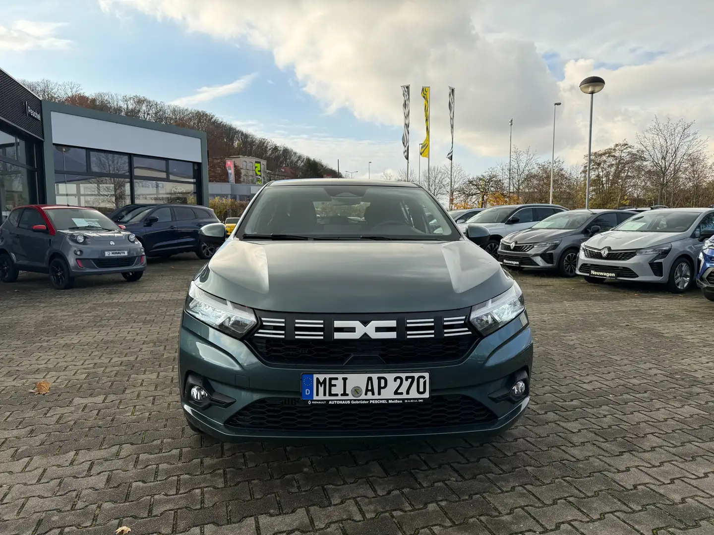 Dacia Sandero Expression Grün - 2