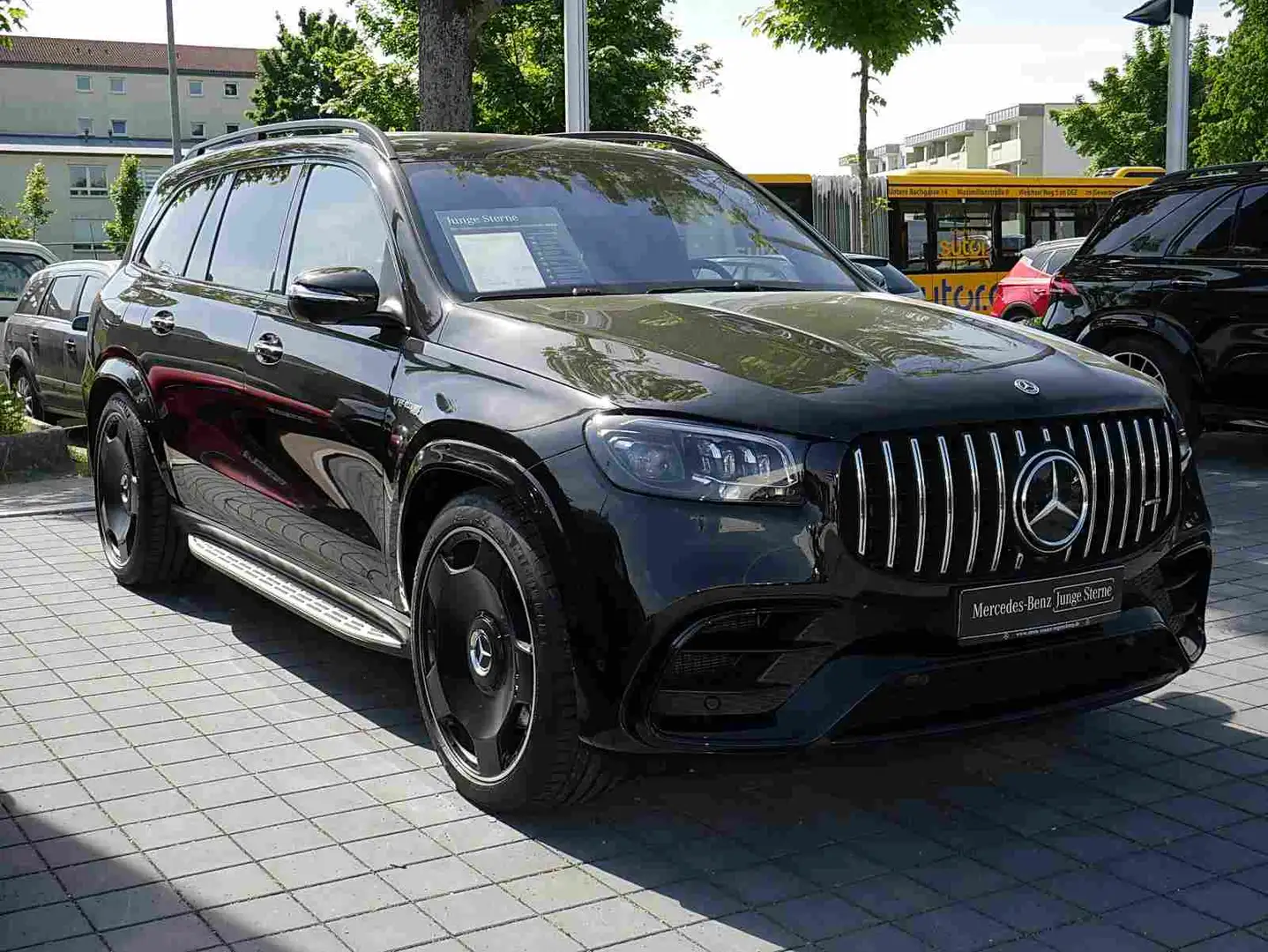 Mercedes-Benz GLS 63 AMG 4M+DIST+HUD+MASSAGE+STANDH+Burmester® Negru - 2