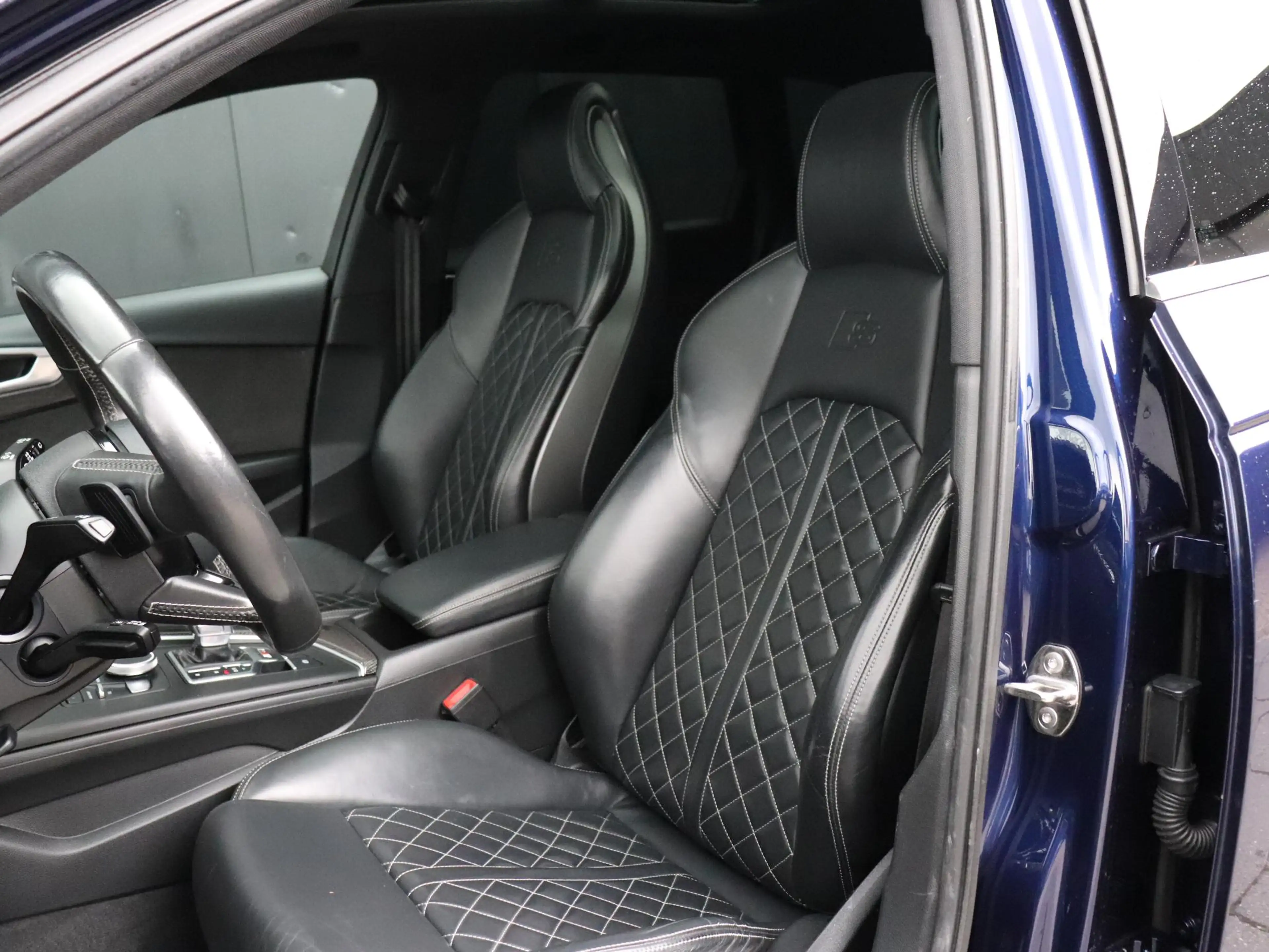 Audi A4 Avant 3.0 TFSI S4 quattro Pro Line Plus | LEDER | — photo 3