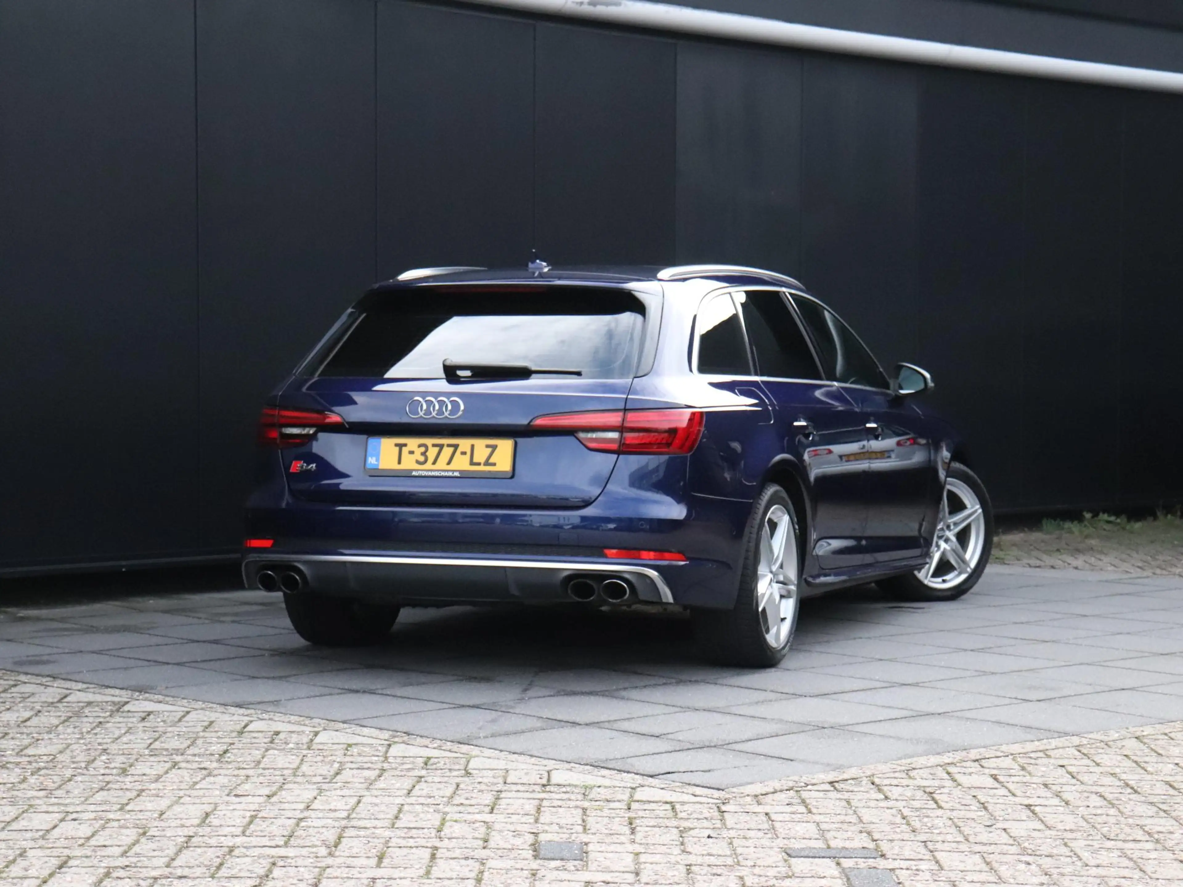 Audi A4 Avant 3.0 TFSI S4 quattro Pro Line Plus | LEDER | — photo 23