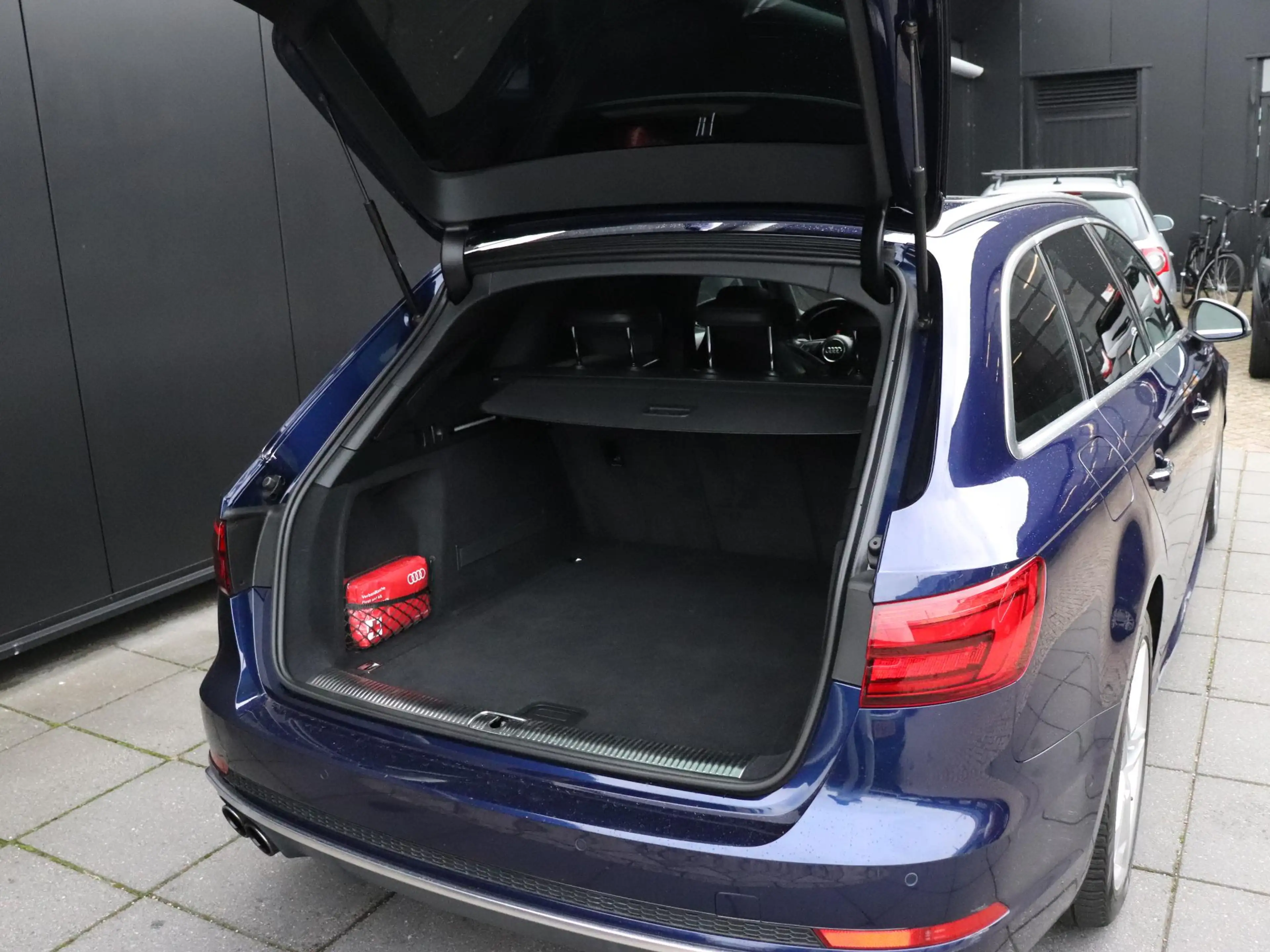 Audi A4 Avant 3.0 TFSI S4 quattro Pro Line Plus | LEDER | — photo 7