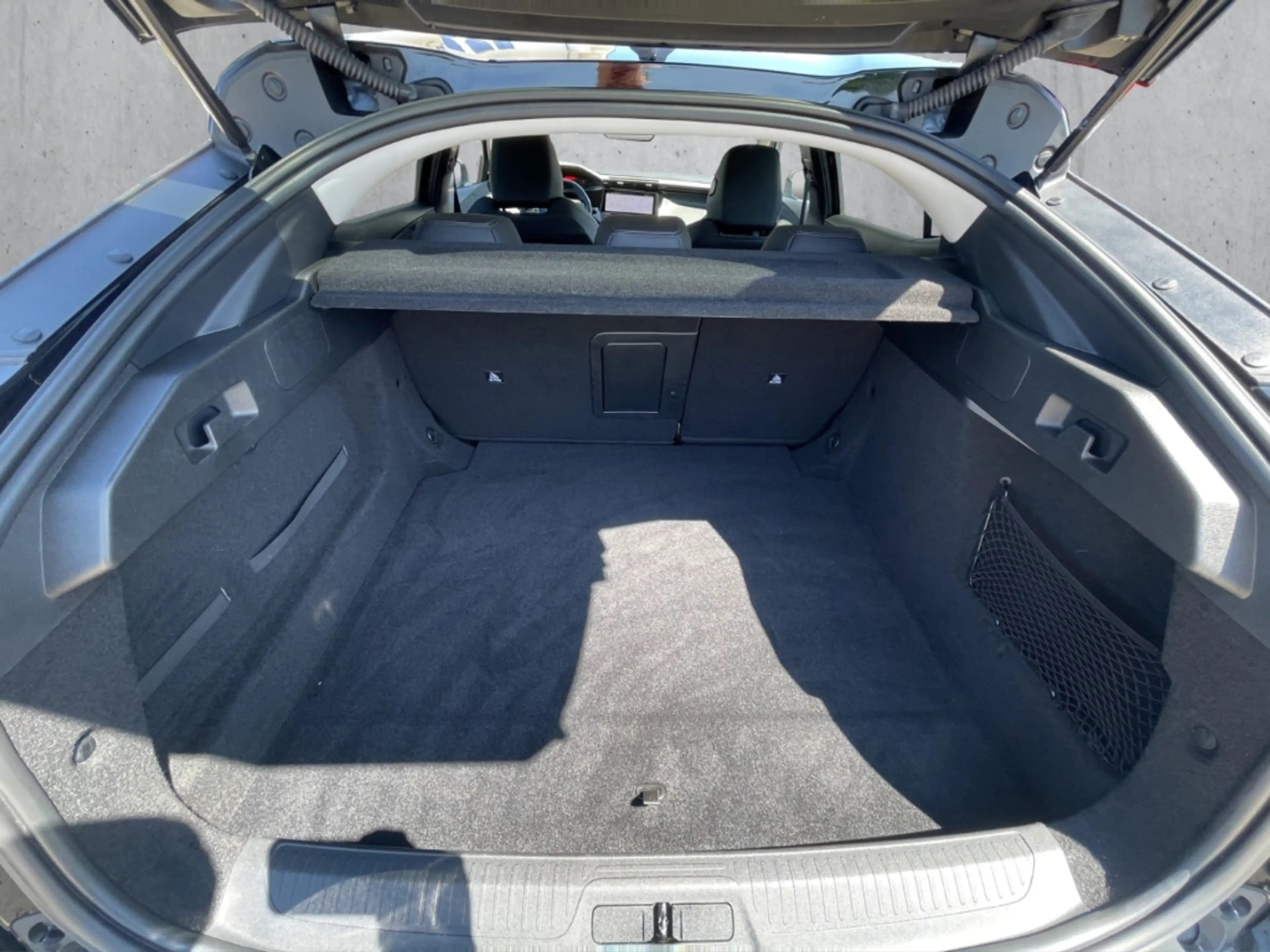 Peugeot 408 Allure PT130 EAT8 Navi El.Sitz Kamera LED ACC CarP — photo 7