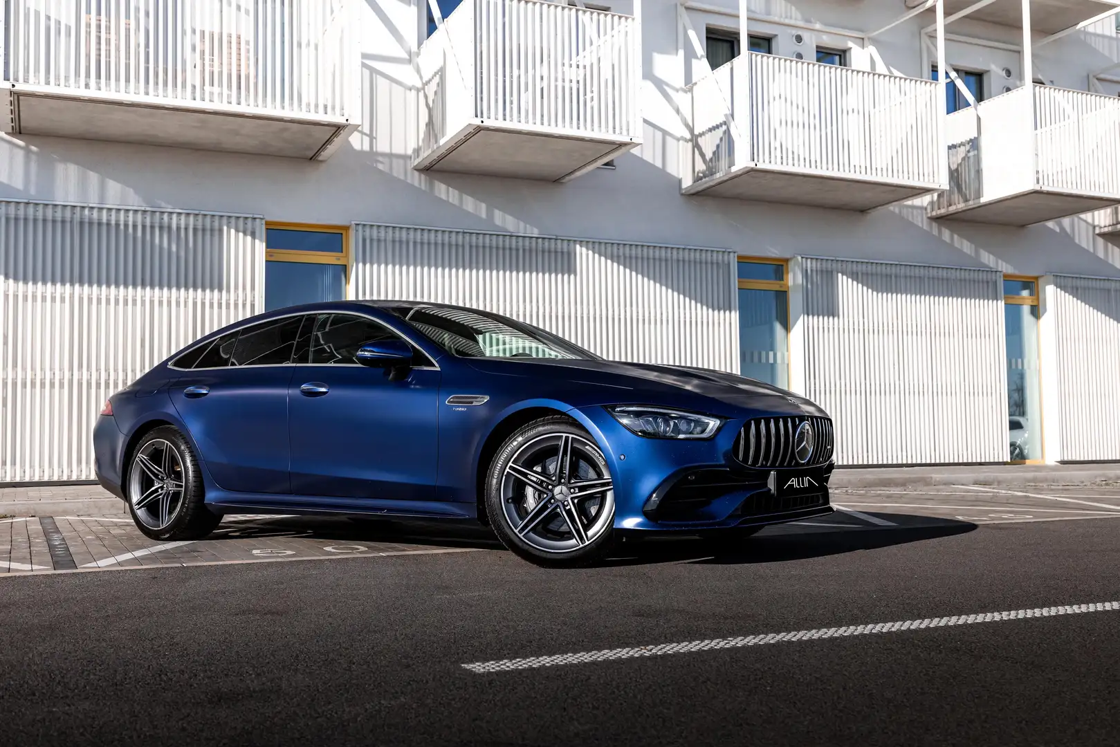 Mercedes-Benz AMG GT Mercedes-AMG 43 Coupe 4Türer Aut. - 2