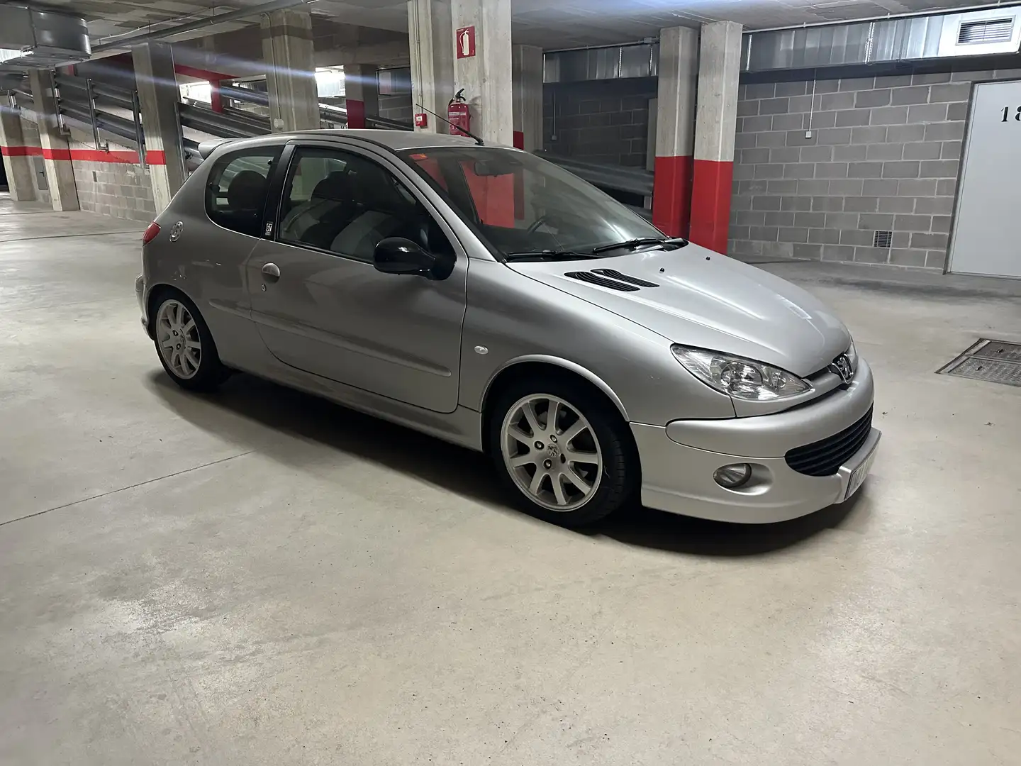 Peugeot 206 2.0 GT - 2