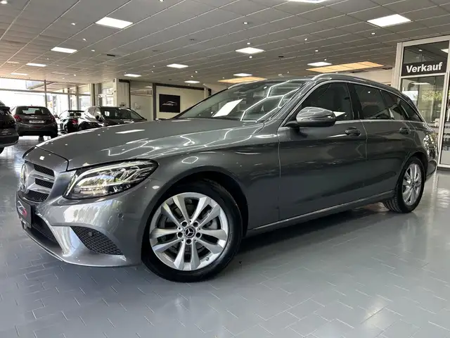 Mercedes-Benz C 180 Avantgarde/ Kamera/ Tüv Neu