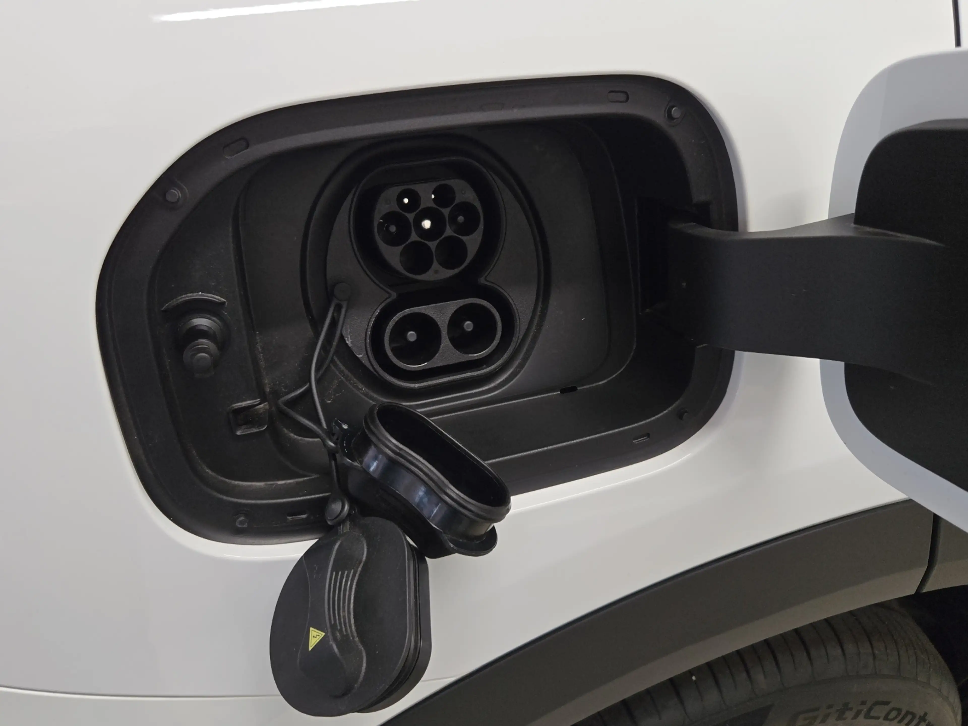 Geely Starray EM-i Pro — photo 14
