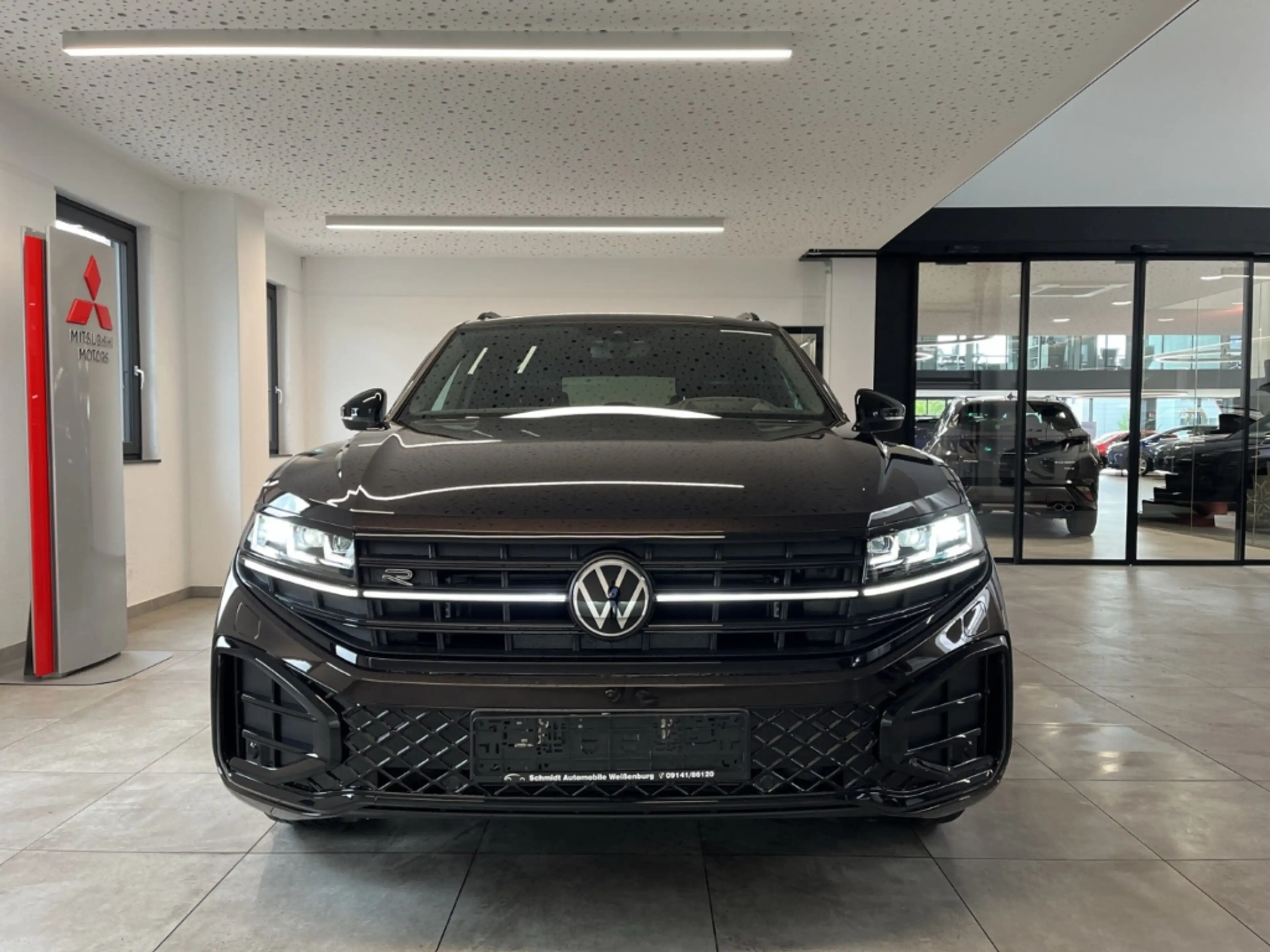 Volkswagen Touareg 3.0 TDI 210 kW 4Motion R-Line Final Edition — photo 6