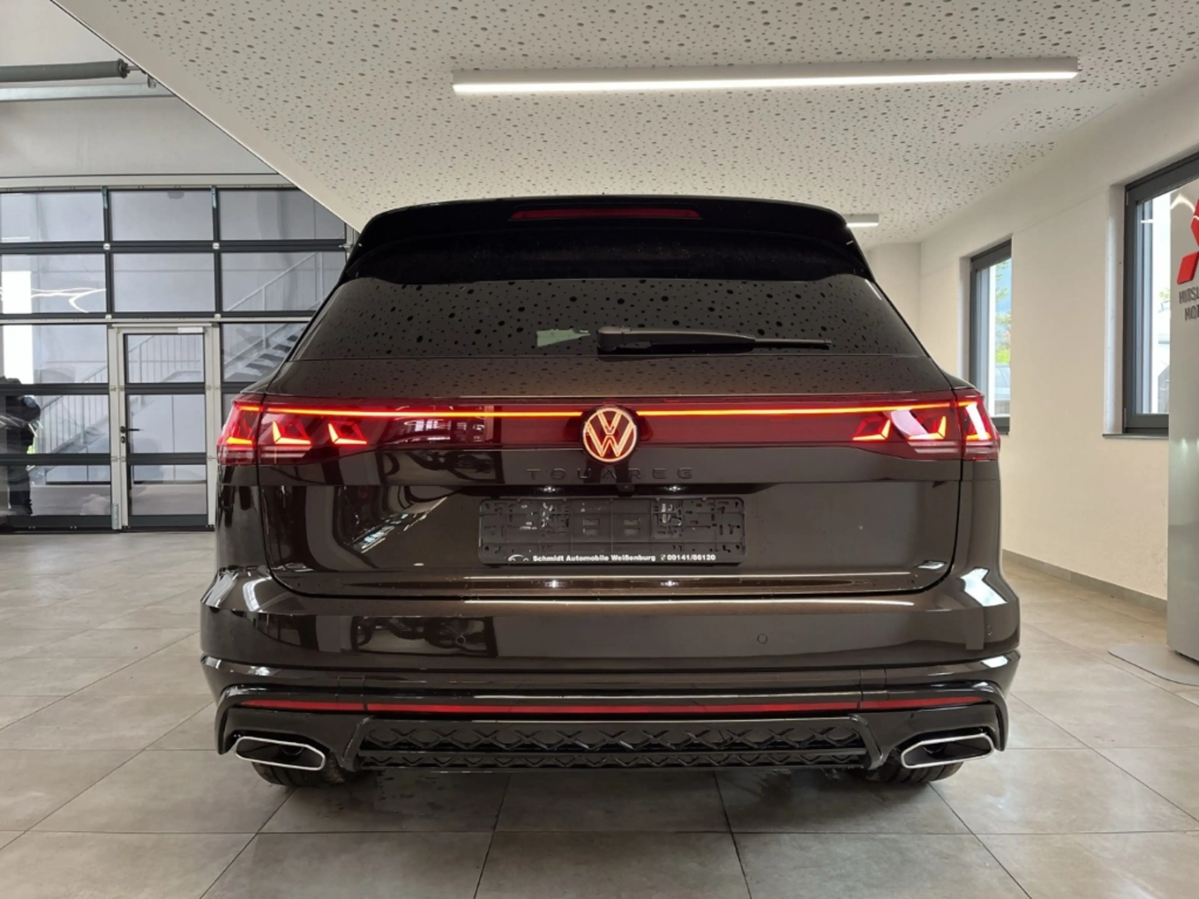 Volkswagen Touareg 3.0 TDI 210 kW 4Motion R-Line Final Edition — photo 4