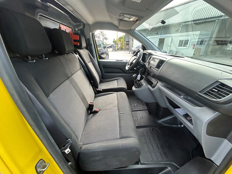 Citroen Jumpy 1.6 BlueHDI 95 Comfort M — photo 9