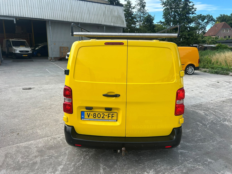Citroen Jumpy 1.6 BlueHDI 95 Comfort M — photo 12