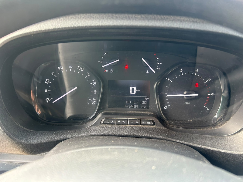 Citroen Jumpy 1.6 BlueHDI 95 Comfort M — photo 5