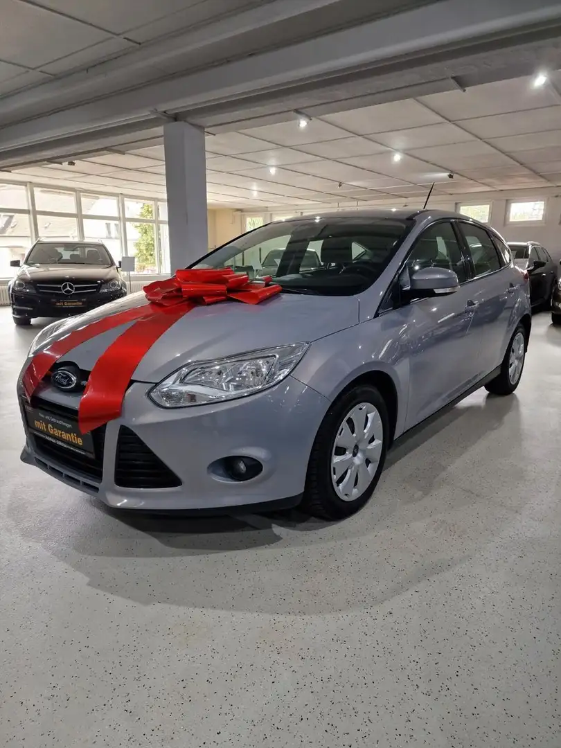 Ford Focus Lim. Trend- Top Zustand - Zahnriemen Neu Argent - 1