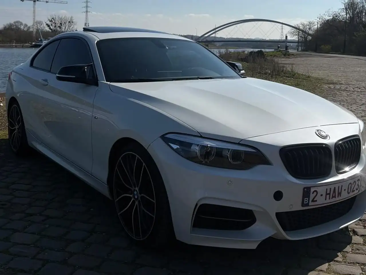 BMW 218