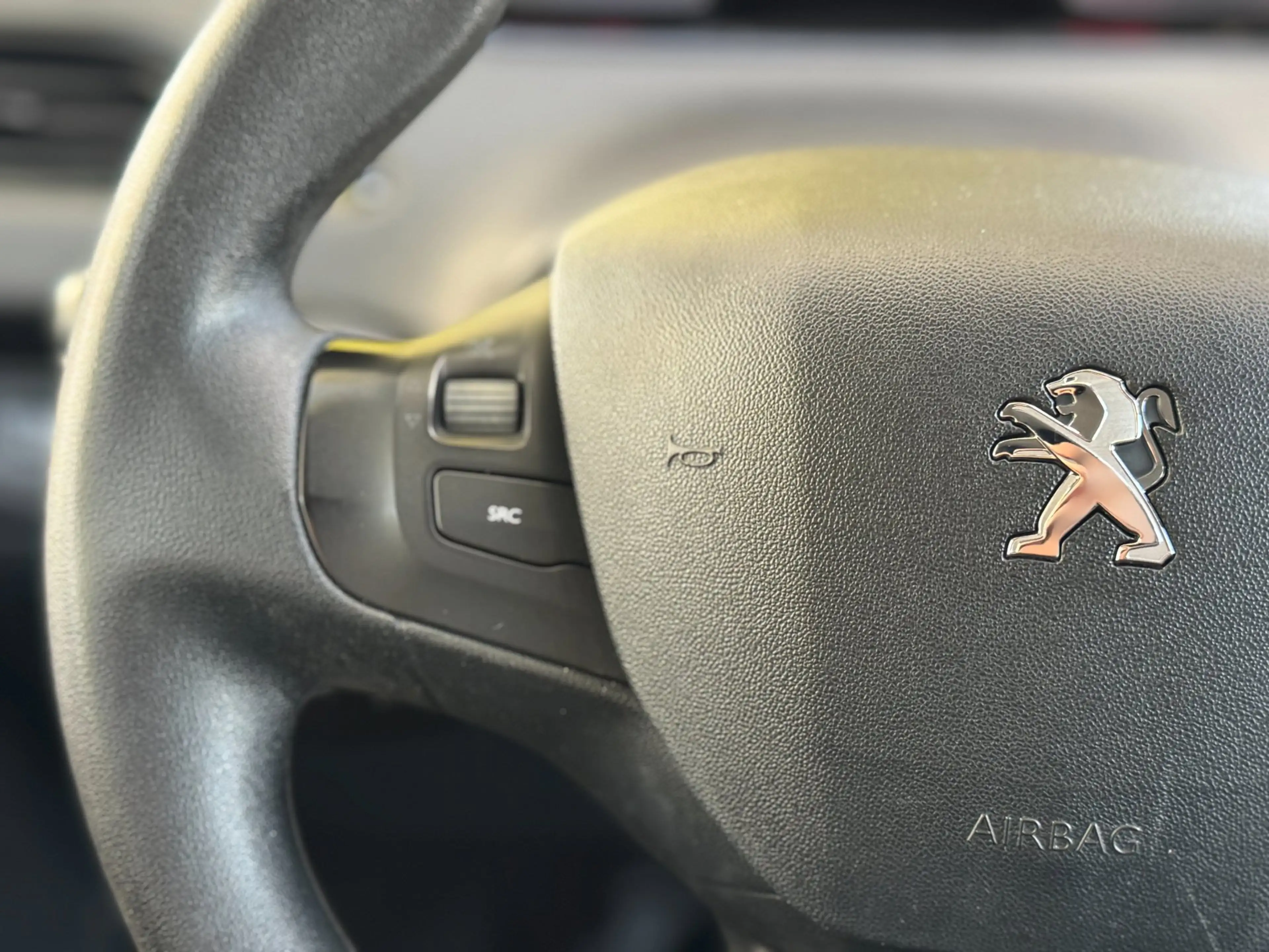 Peugeot 208 1.0 PureTech Access 100& Dealer onderhouden Airco — photo 49