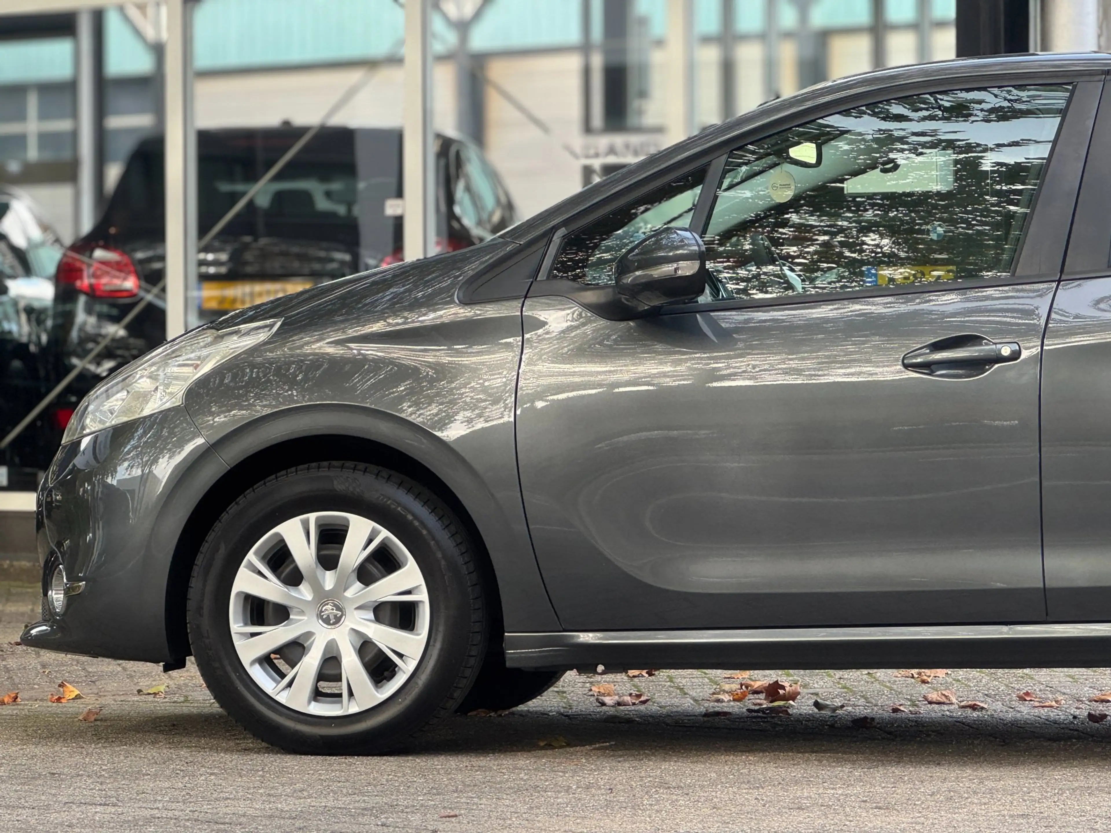 Peugeot 208 1.0 PureTech Access 100& Dealer onderhouden Airco — photo 13
