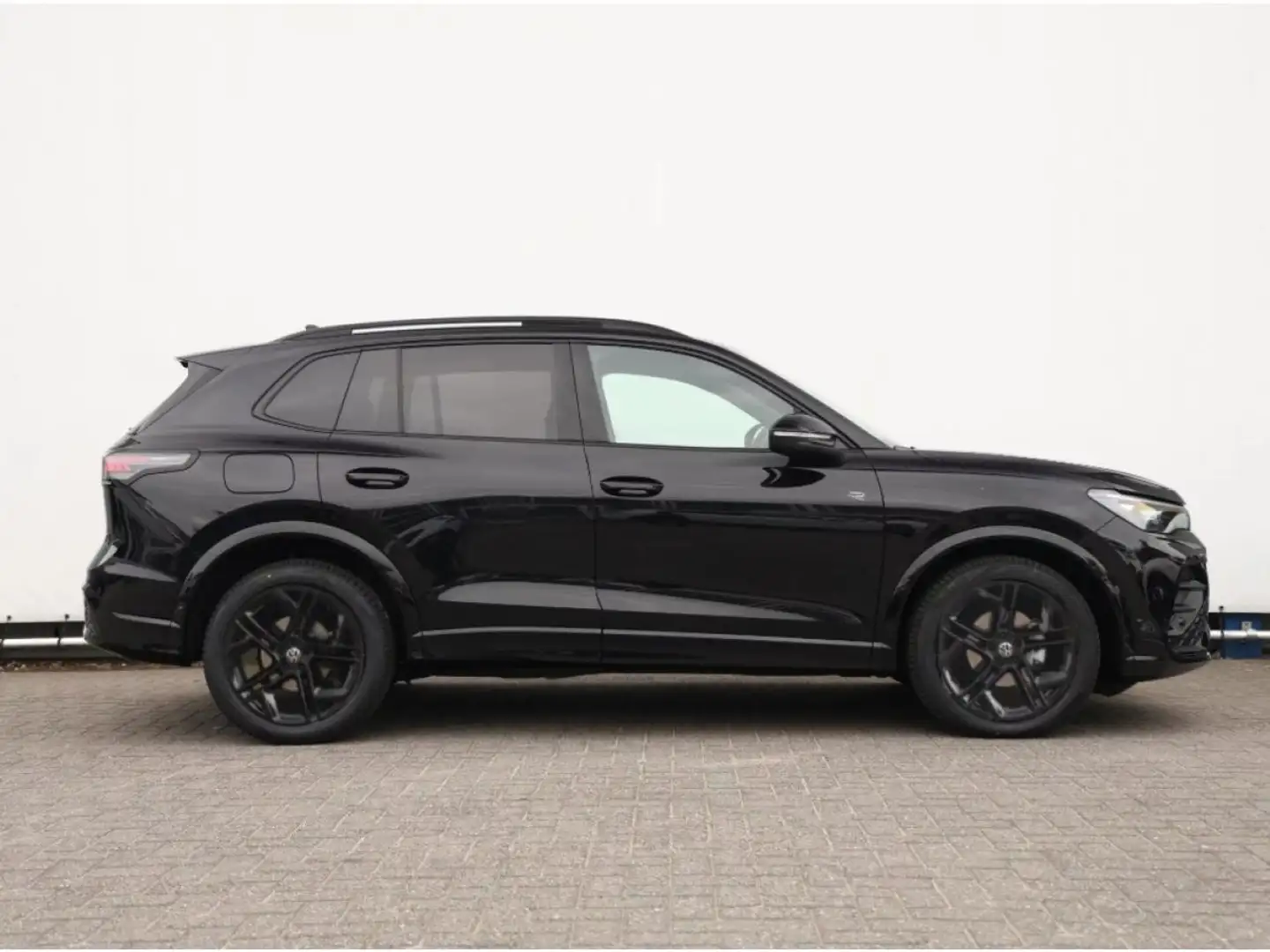 Volkswagen Tiguan 2.0 TDI 193 DSG 7 R-LINE EXCLUSIVE 4MOTION Noir - 2