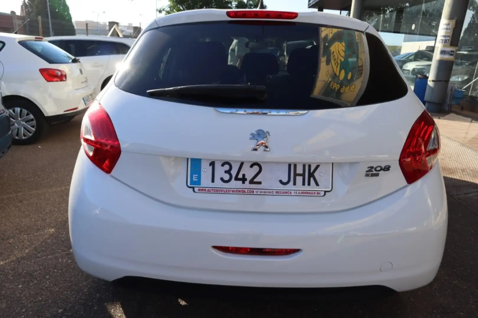 Peugeot 208 1.6 BlueHDi Like 75 Blanco - 2