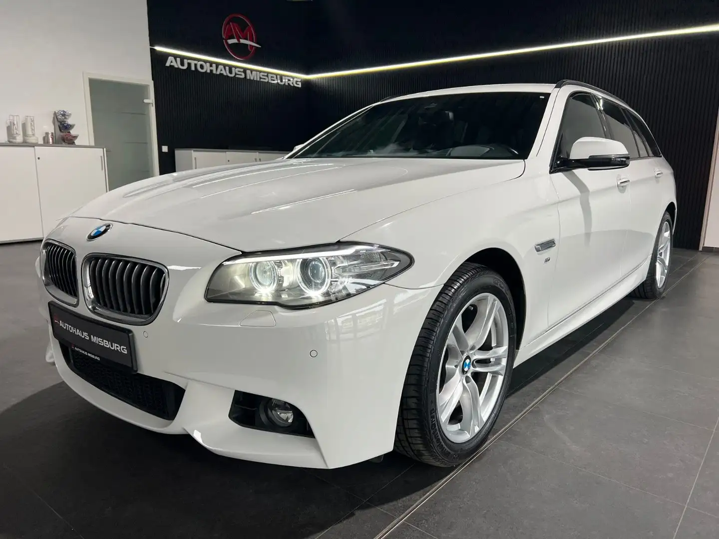 BMW 520 d Touring M-Paket/Head-Up+Leder+Memory Bianco - 1