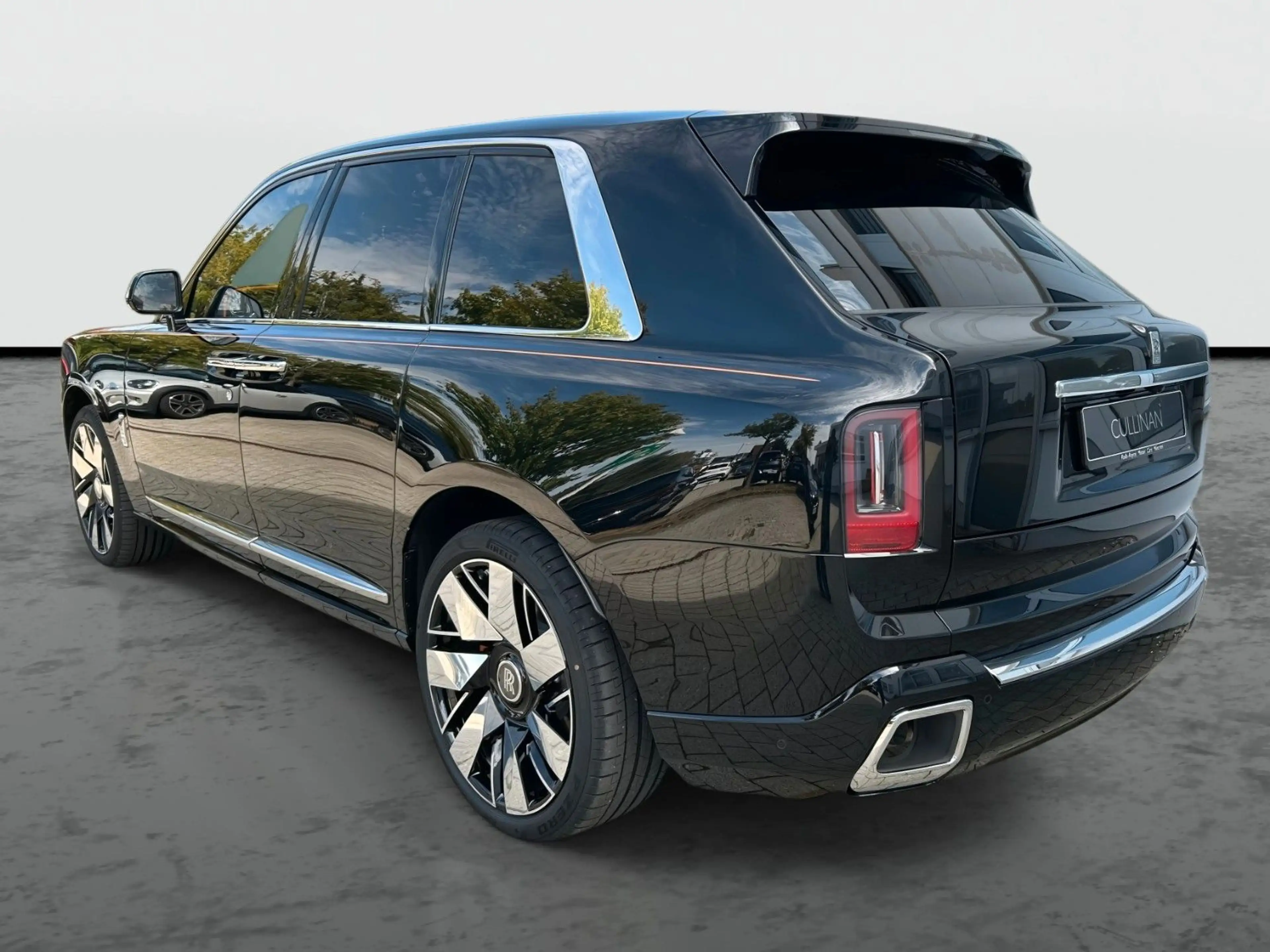 Rolls-Royce Cullinan Modelyear 2027 — photo 6