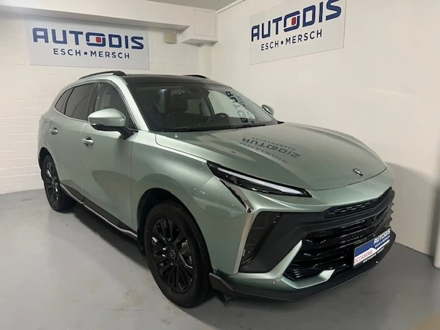 Forthing T5 Evo 1.5 T-GDI PREMIUM AUT Vert - 1