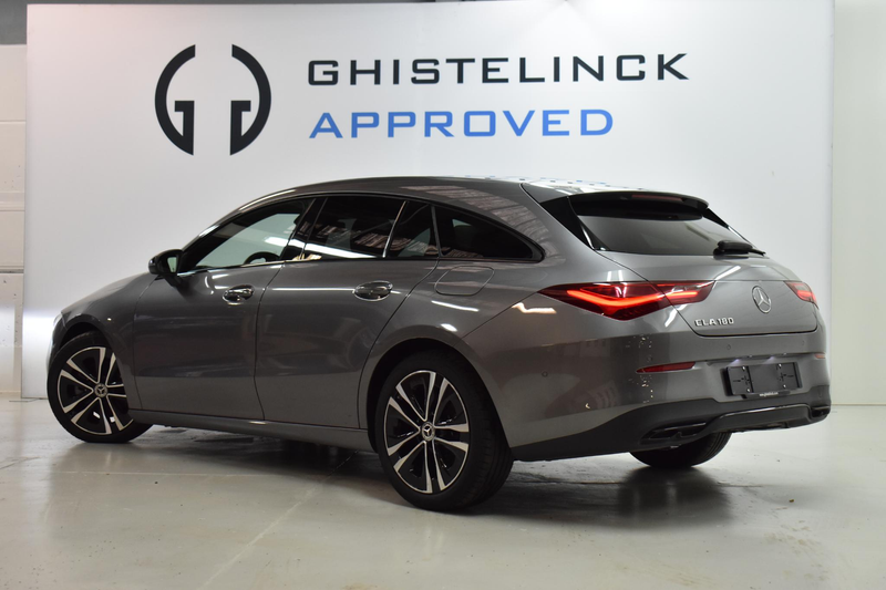 Mercedes-Benz CLA 180 Shooting Brake CLA Luxury Line Panoramisch dak — photo 9