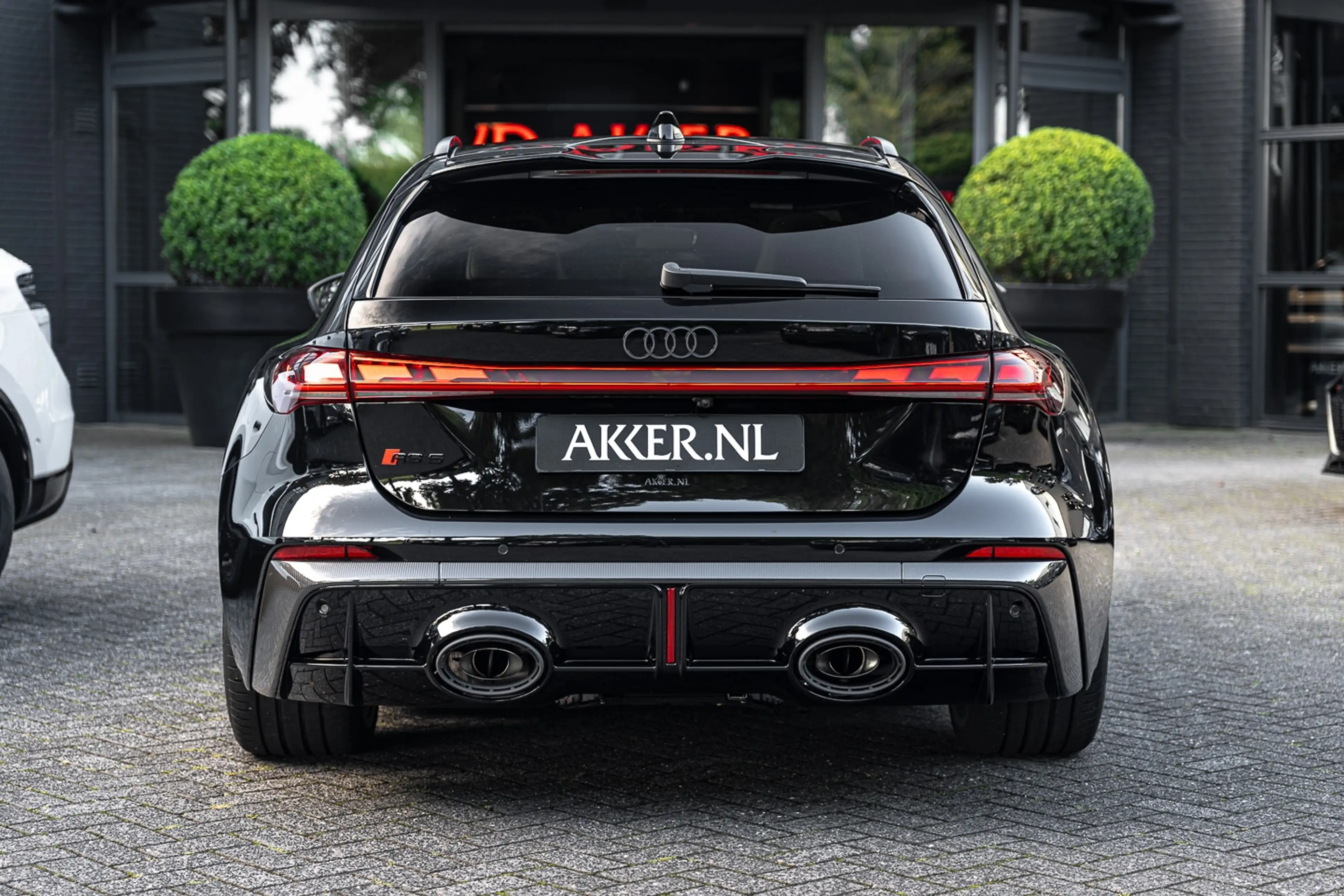 Audi RS5 Avant Carbon | Audi Exclusive | Keram. Remschijven — photo 19