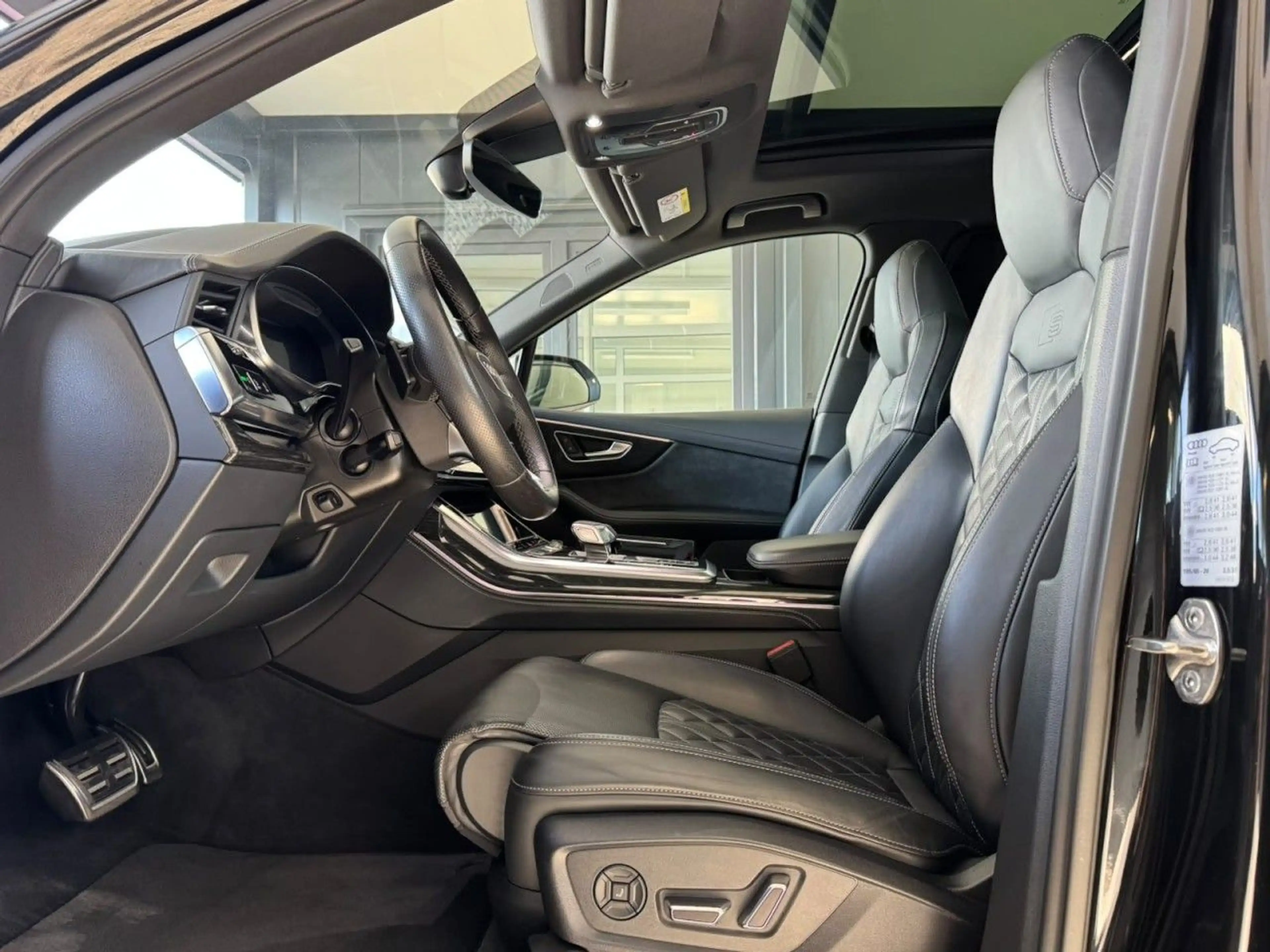 Audi SQ7 4.0 VOLLAUSSTATTUNG,BTM,7-SITZER,AHK,MWST. — photo 7