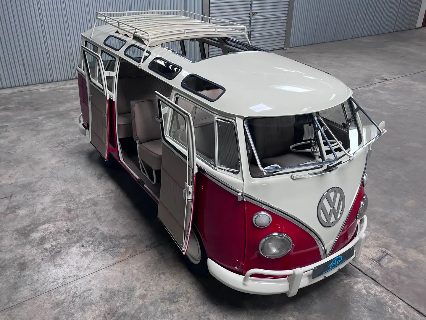 Volkswagen T1 Kombi Samba Ombouw 23 Window Safari Windows crvena - 1