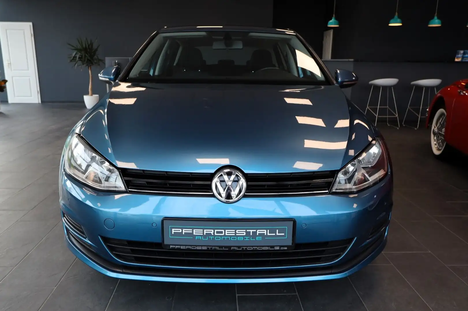 Volkswagen Golf VII Lim. Comfortline 1.2 TSI PDC TEMPO Blau - 2