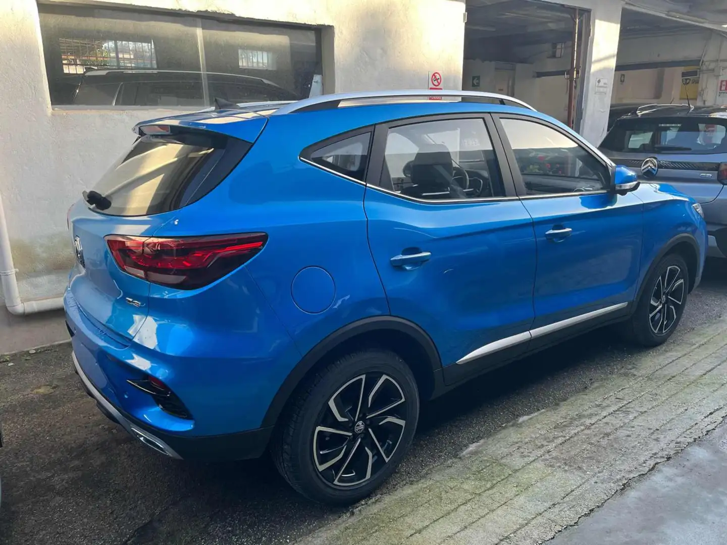 MG ZS LUXURY 1.5 VTi-tech - 2