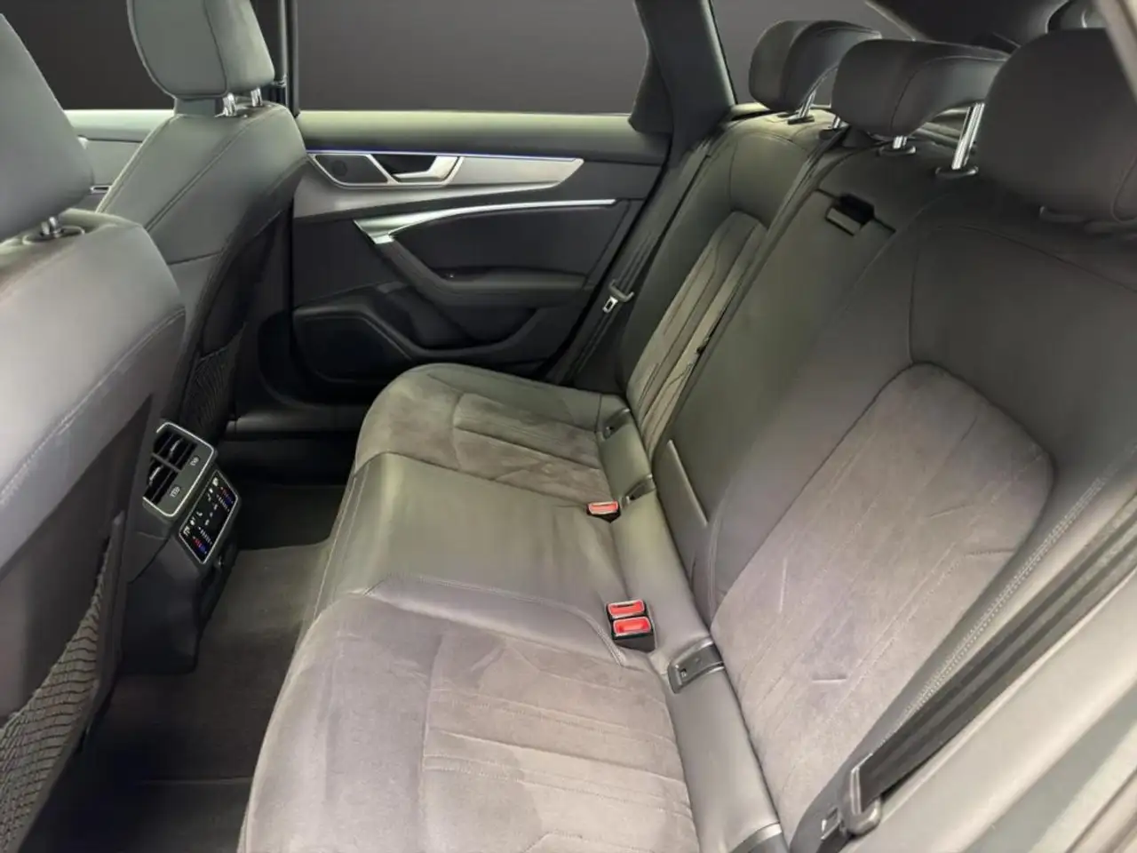 Audi A6 allroad 40 TDI 2.0 quattro S tronic Evolution 12