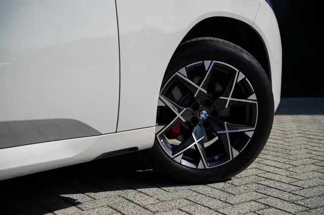 BMW X3 view 28