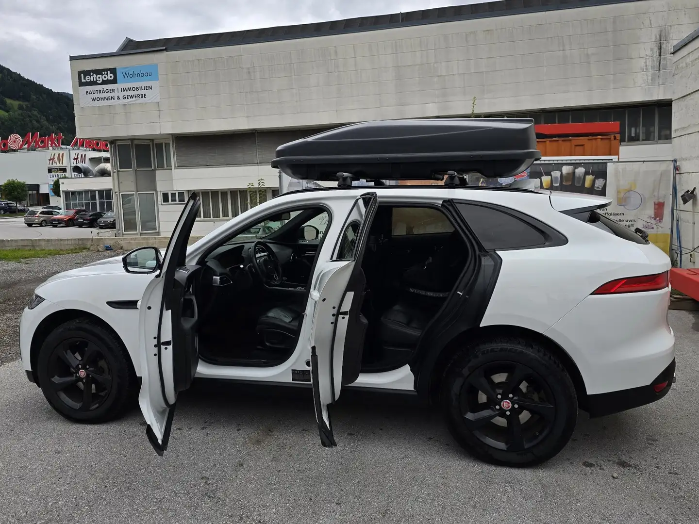 Jaguar F-Pace 20d Aut. Prestige - 2