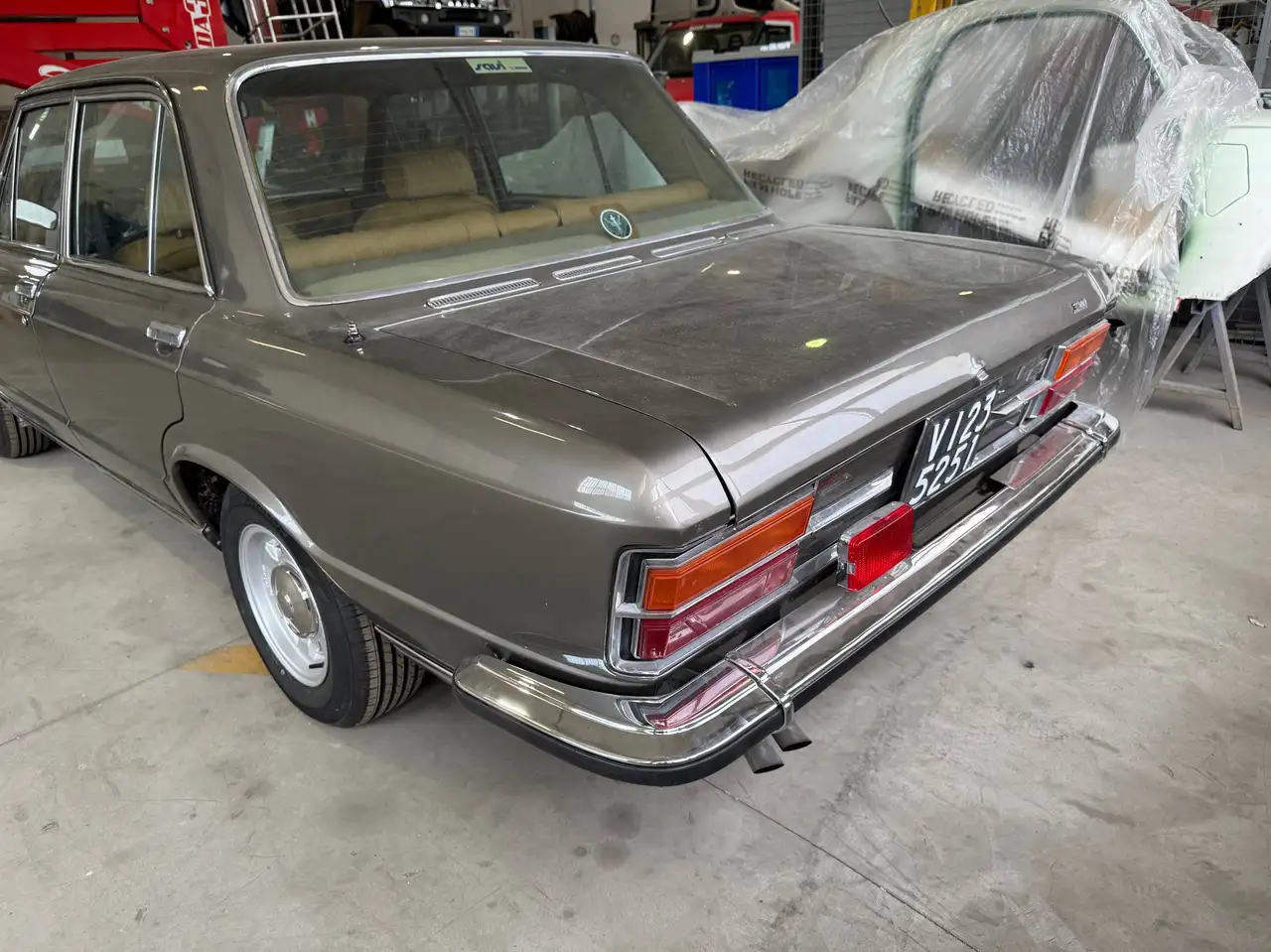Fiat 130 BERLINA, foto 3
