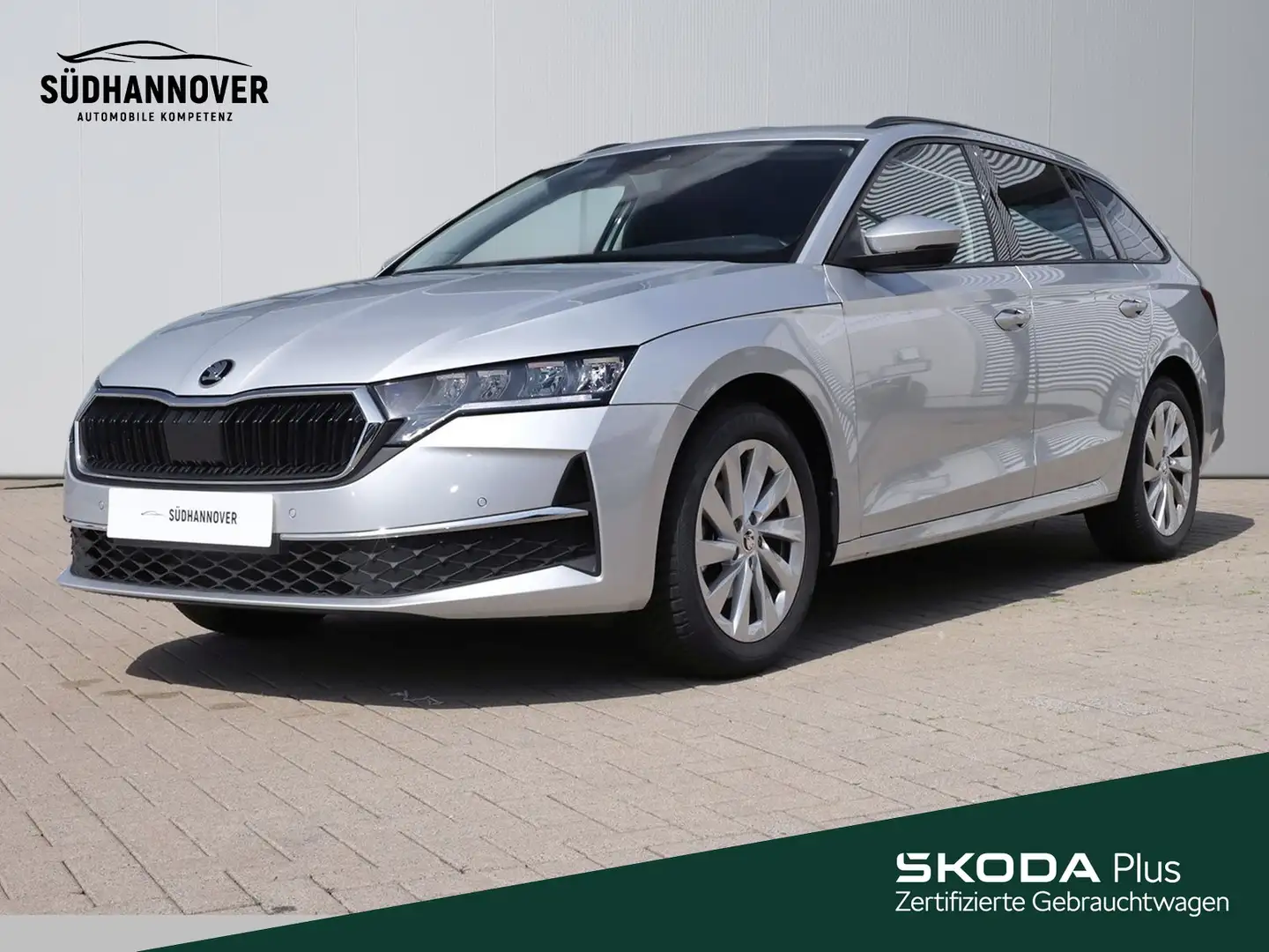 Skoda Octavia Combi Selection 1.5 TSI NAVI+LED+SHZ+PDC Zilver - 1