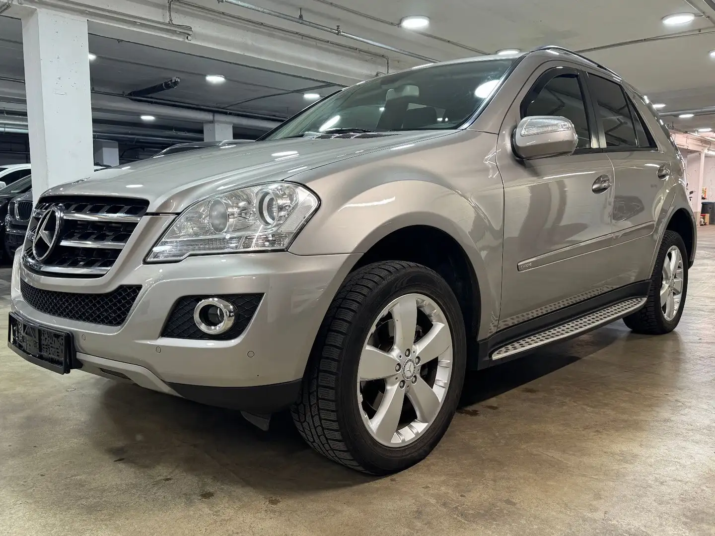 Mercedes-Benz ML 320 CDI Leder~Klima~Navi~Automatik~Xenon Argent - 1