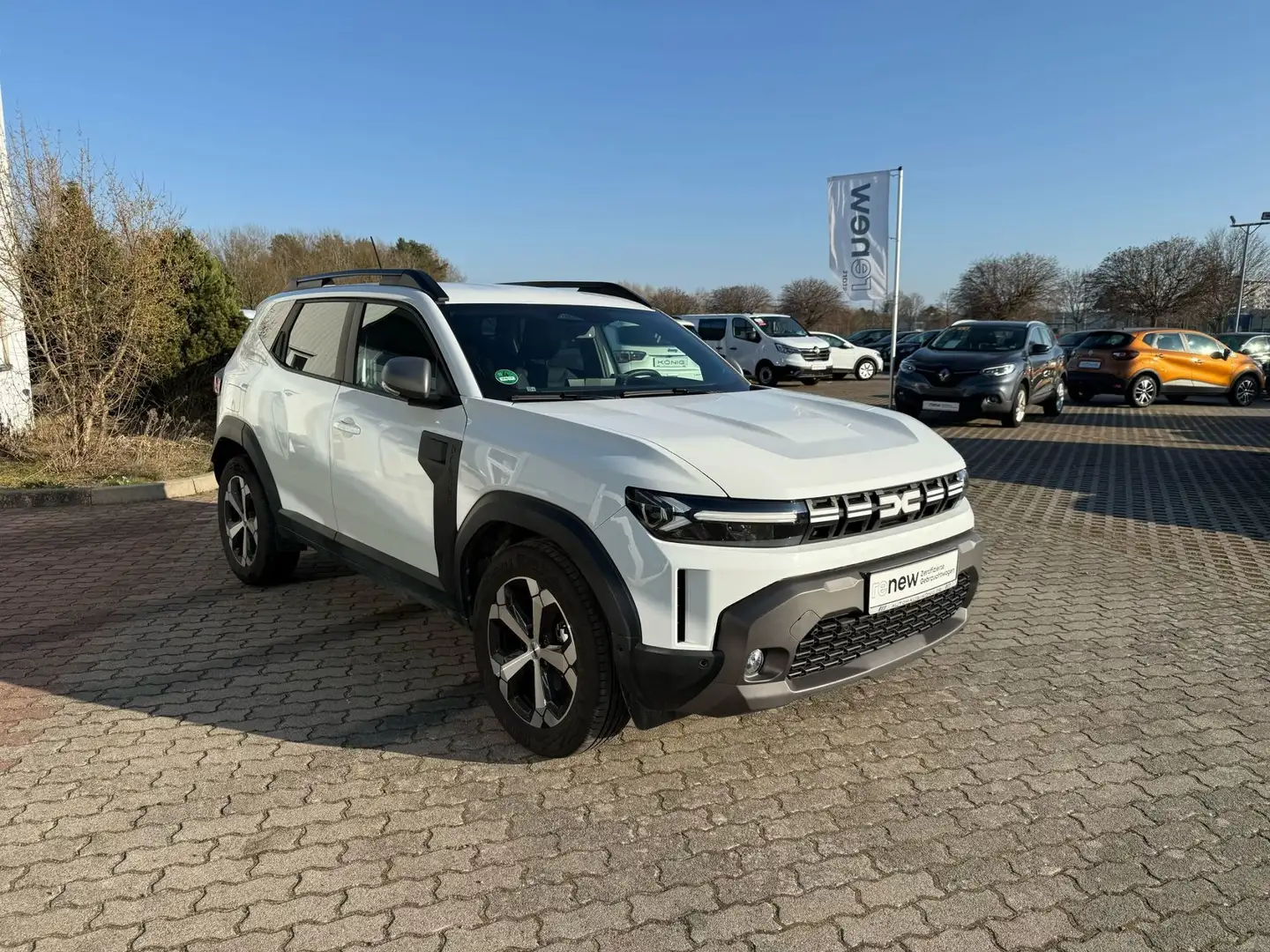 Dacia Duster Journey TCe 130 LED, Klimaauto, Navi Weiß - 2