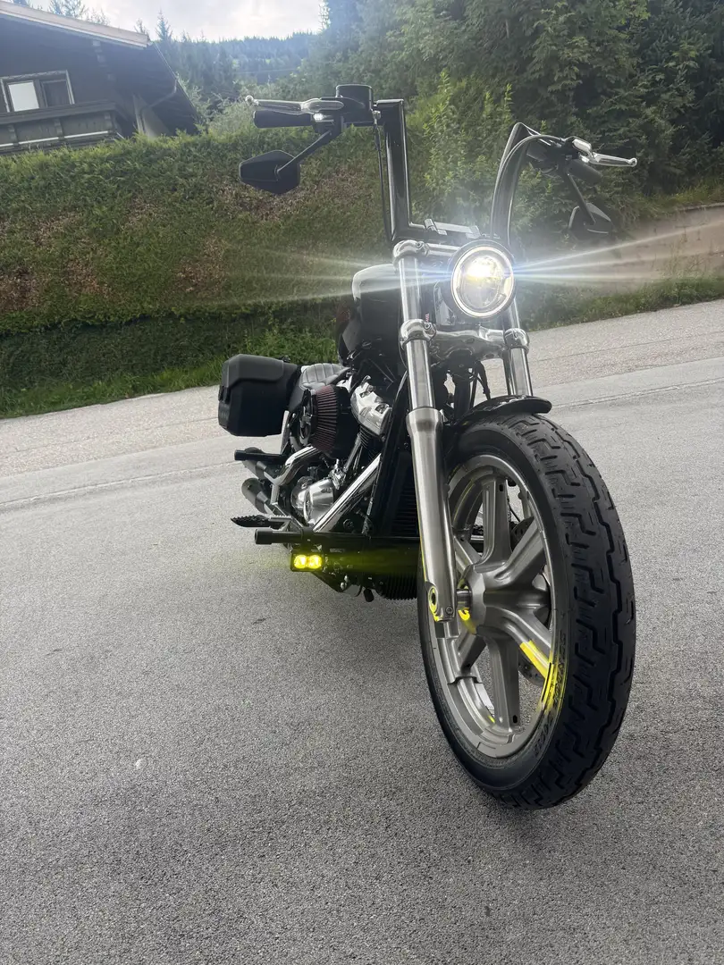 Harley-Davidson Softail FXST - 1