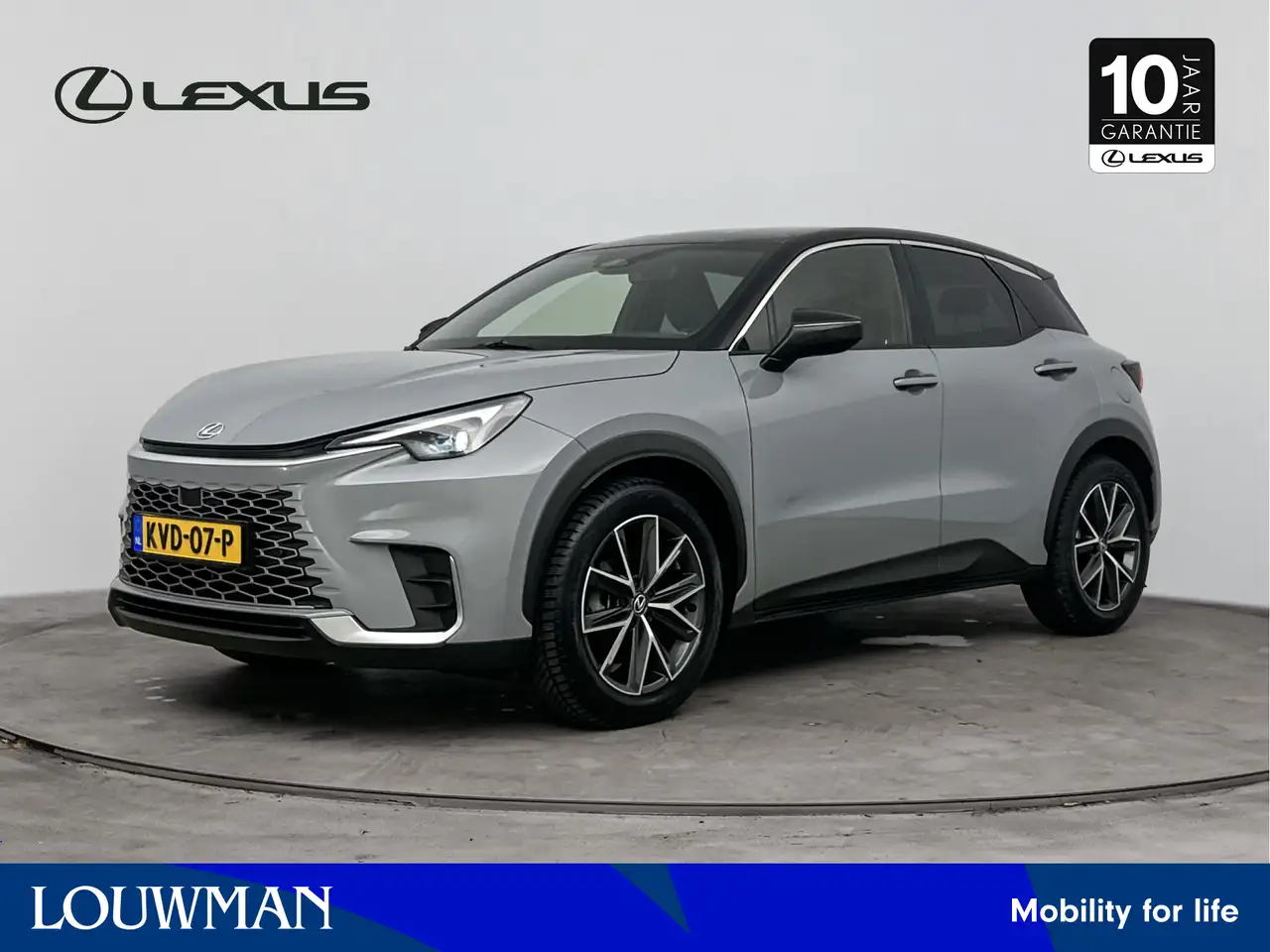 Lexus LBX