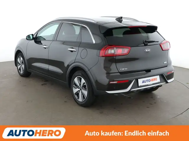 Kia Niro view 4