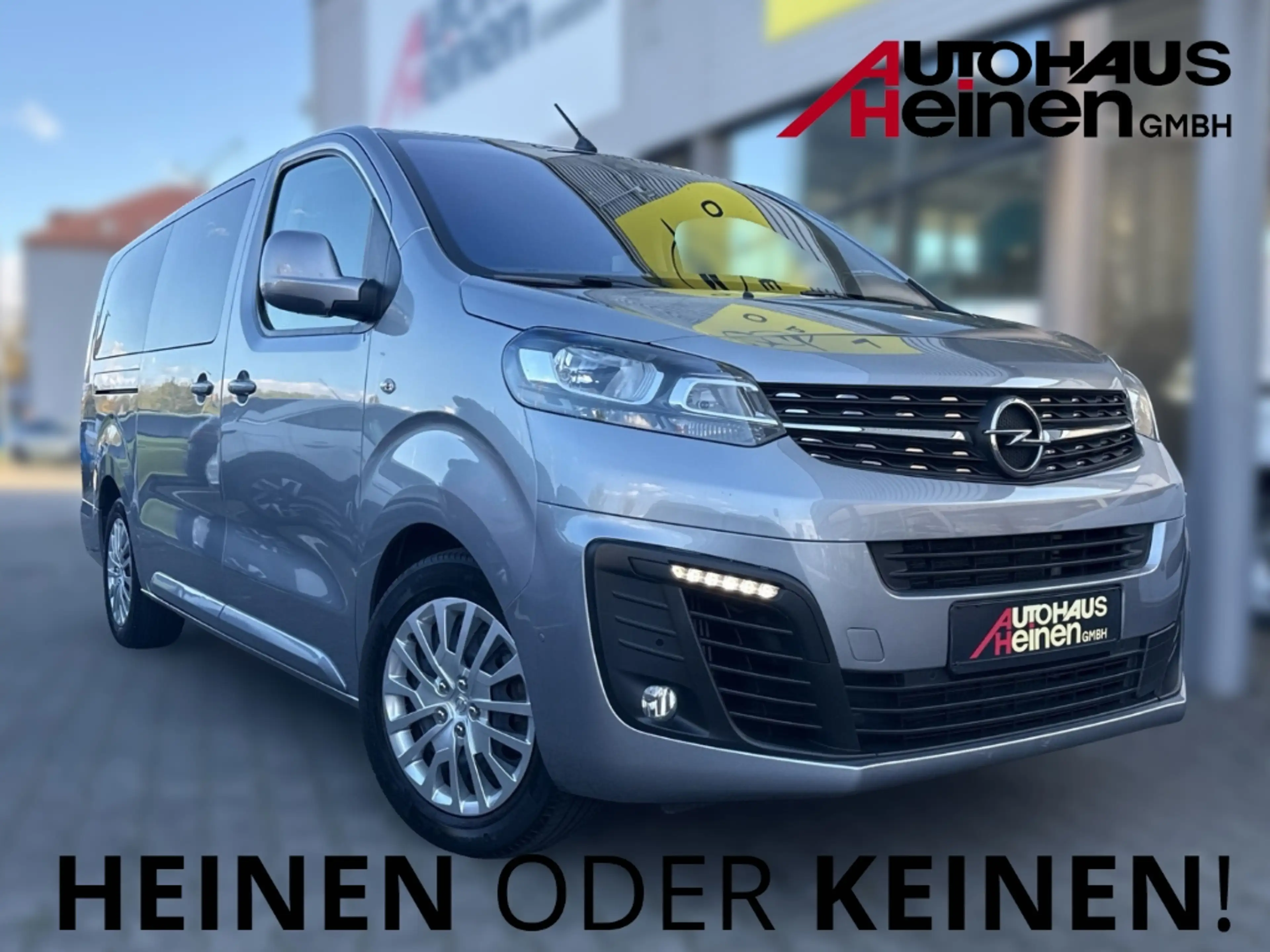 Opel Zafira Life HUD AHK SHZ Rückfahrkam. Temp Tel.  Regensensor Kl