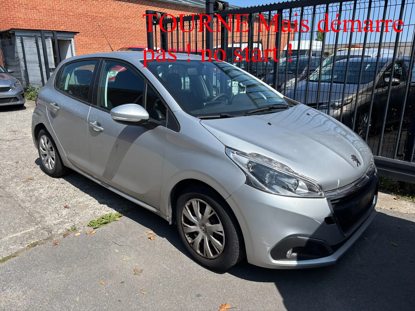 Peugeot 208 1.6 BlueHDi no start ! démarre pas ! Grijs - 1