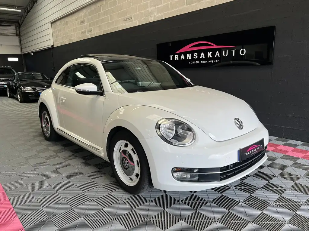 Volkswagen Coccinelle 2013 из Европы — купить под ключ