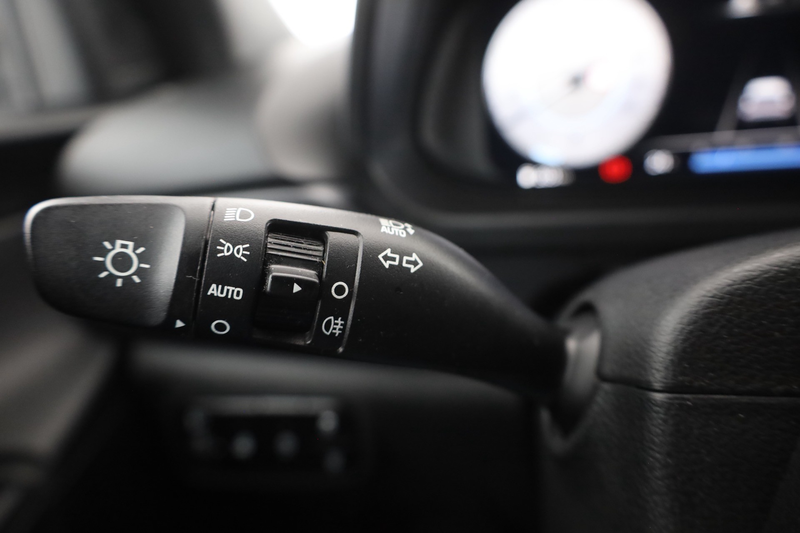 Hyundai i20 1.0 T-GDI Navi Sitzheizung Virtual Cockpit — photo 20