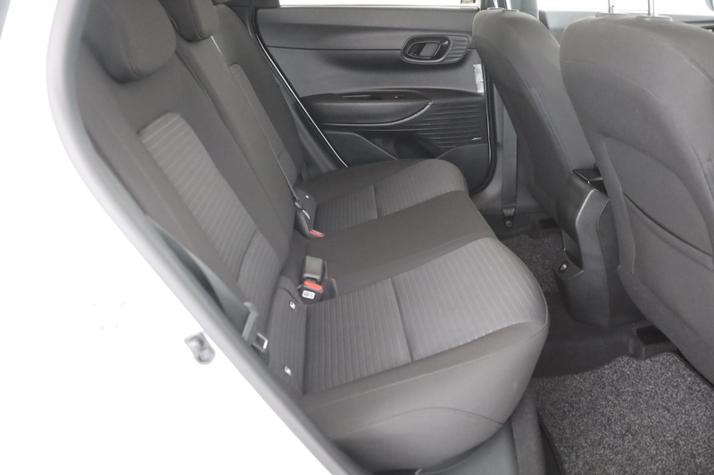 Hyundai i20 1.0 T-GDI Navi Sitzheizung Virtual Cockpit — photo 26