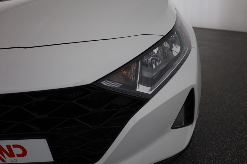 Hyundai i20 1.0 T-GDI Navi Sitzheizung Virtual Cockpit — photo 30
