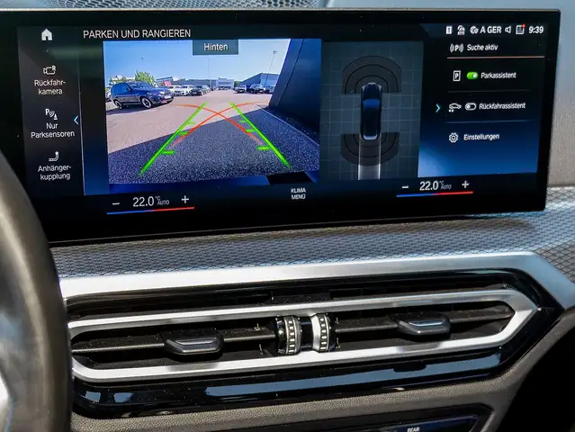 BMW 3 Series view 7