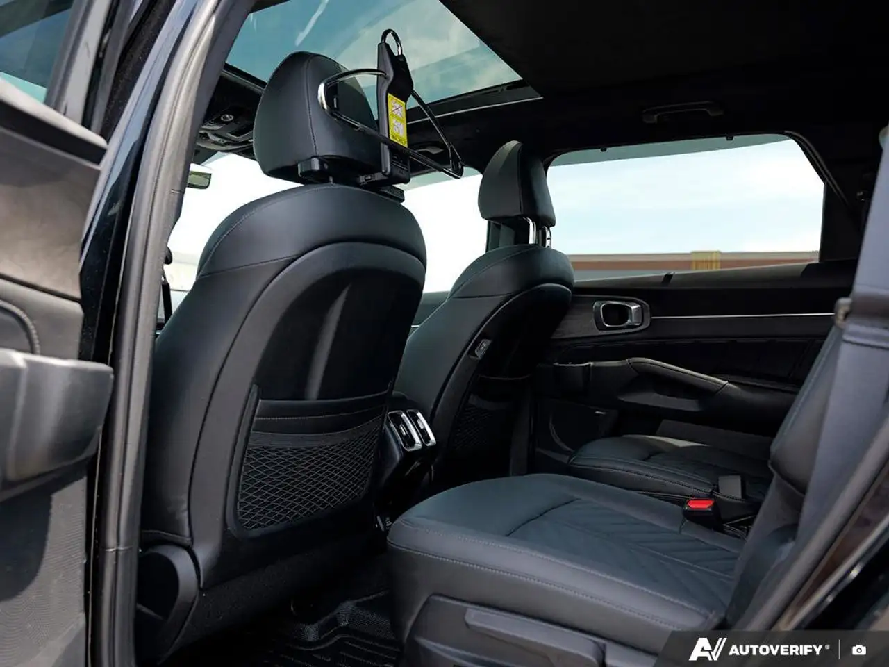 Kia Sorento photo Kia Sorento