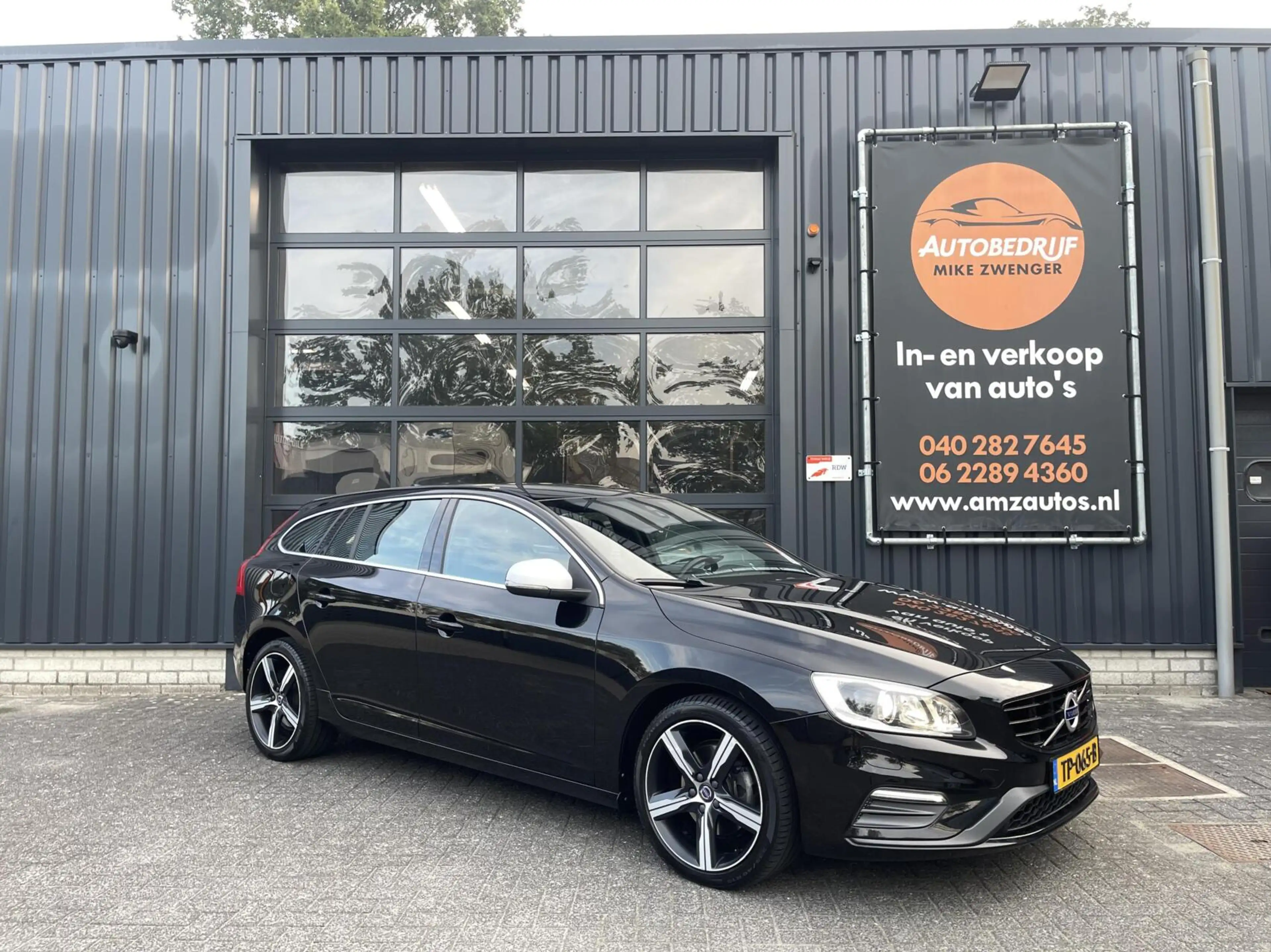 Volvo V60 2.0 D4 R-Design AUTOMAAT|CAMERA|NAVIGATIE|STOELVER — photo 6